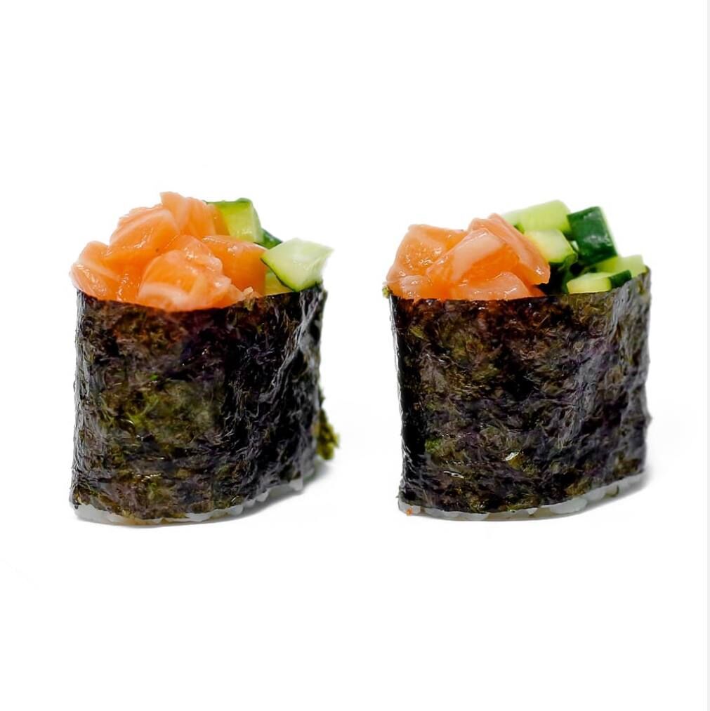 Гункан з лососем — Wow Sushi