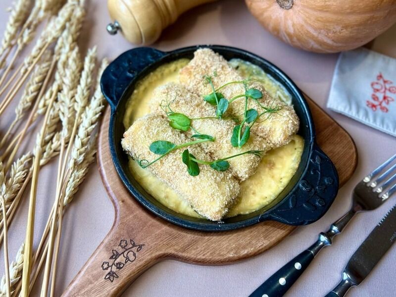 Млинці з куркою та грибами — Вареничная Балувана Галя