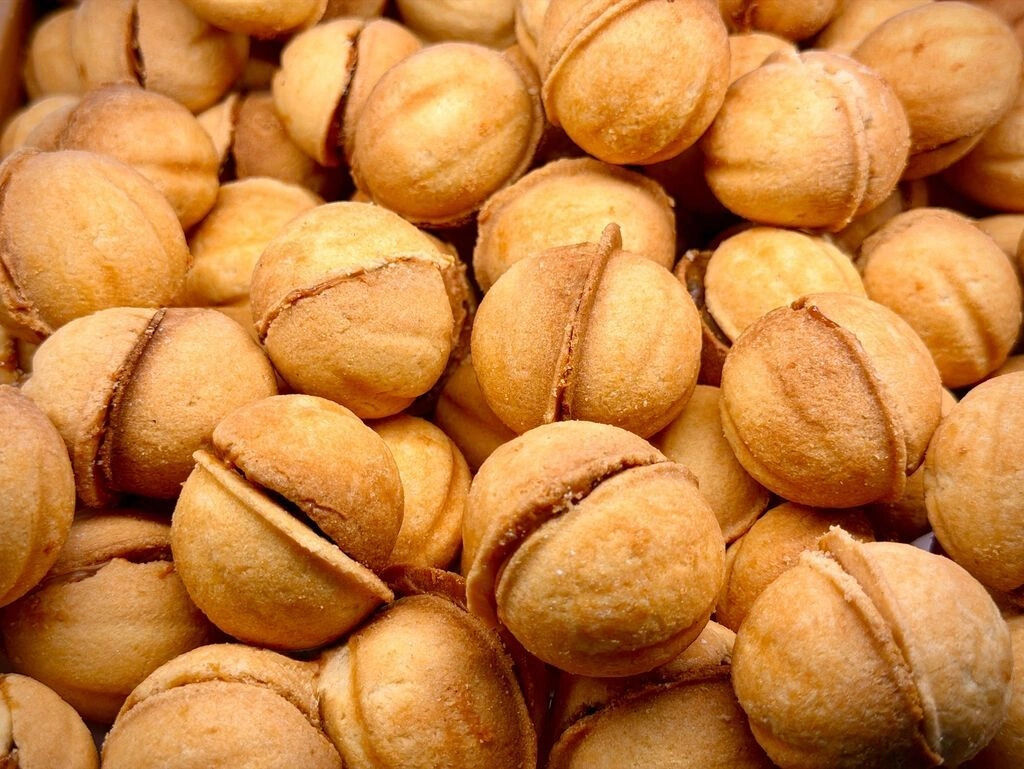 Горішки зі згущеним молоком
