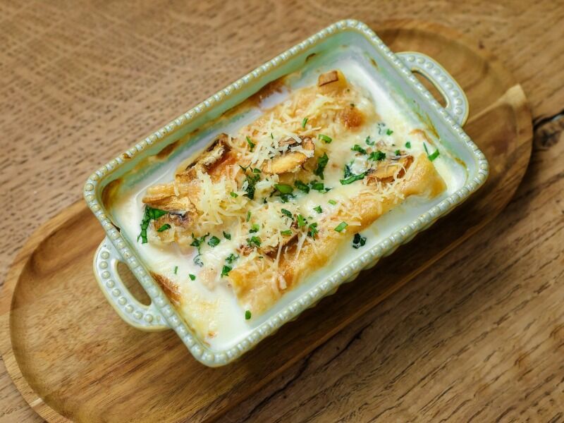 Cannelloni з куркою у вершковому соусі